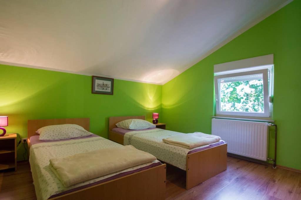 Tereza Villa Grizane-Belgrad