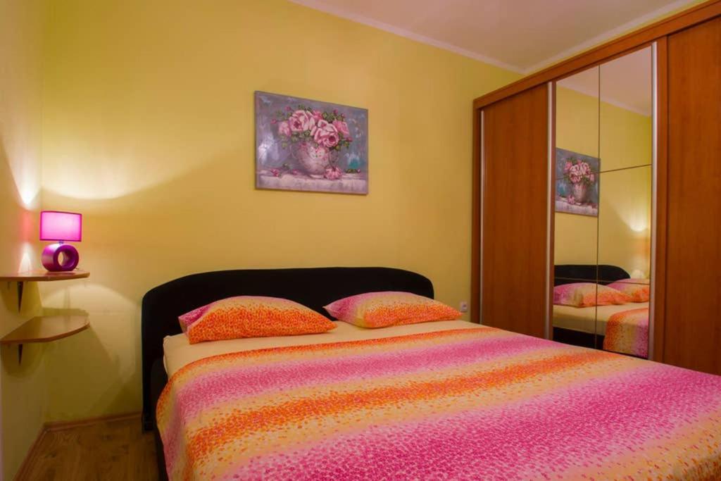 Tereza Villa *